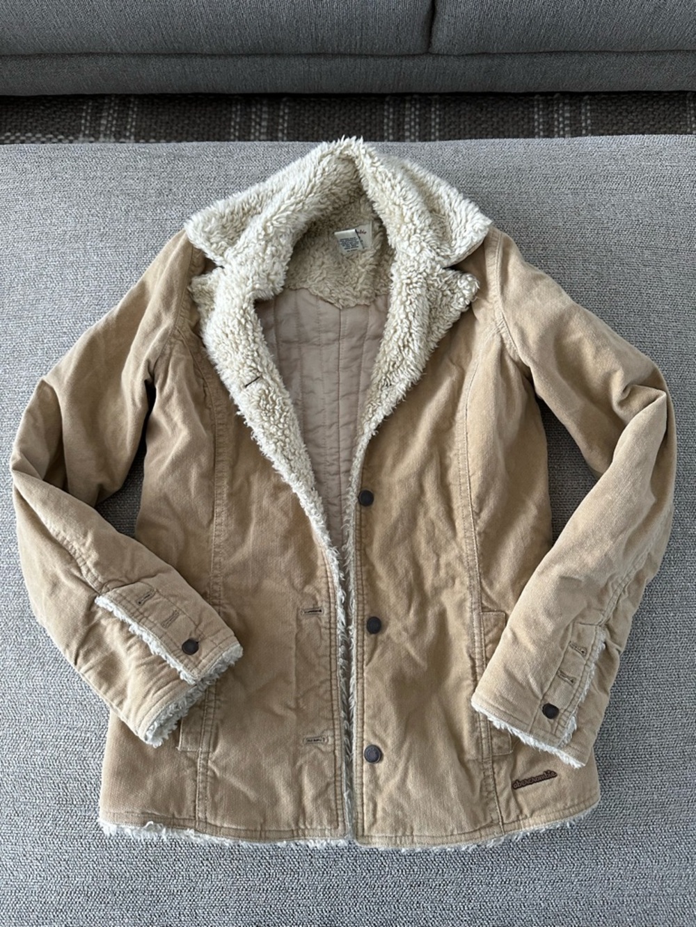 Y2K Abercrombie & Fitch Girls XL Button Down Faux Fur Jacket, (Fits like an XS)